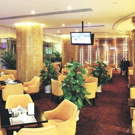 Shenzhen Baoan Royal International Hotel المظهر الخارجي الصورة