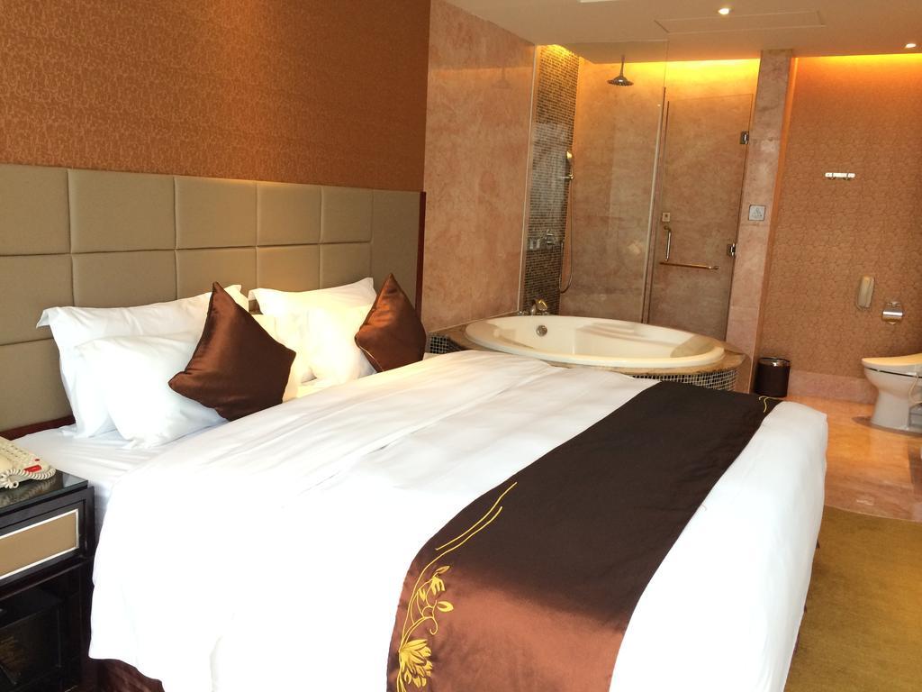 Shenzhen Baoan Royal International Hotel المظهر الخارجي الصورة