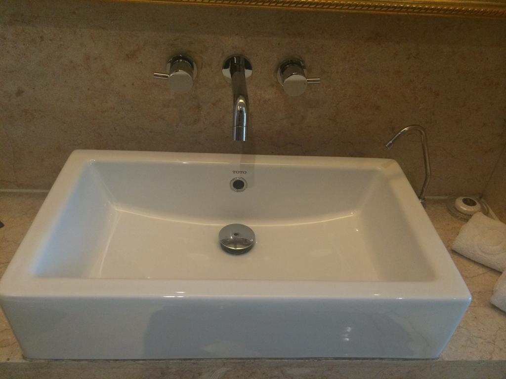 Shenzhen Baoan Royal International Hotel المظهر الخارجي الصورة